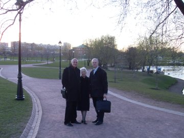 Е.Д. Михайлова  М. Шапошниковым и П. Фокиным